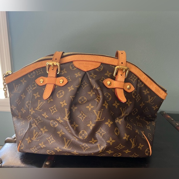 Louis Vuitton Tivoli Monogram GM satchel - Picture 1 of 4